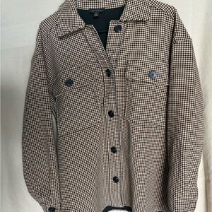 Current Air Black and White Houndstooth Shaket